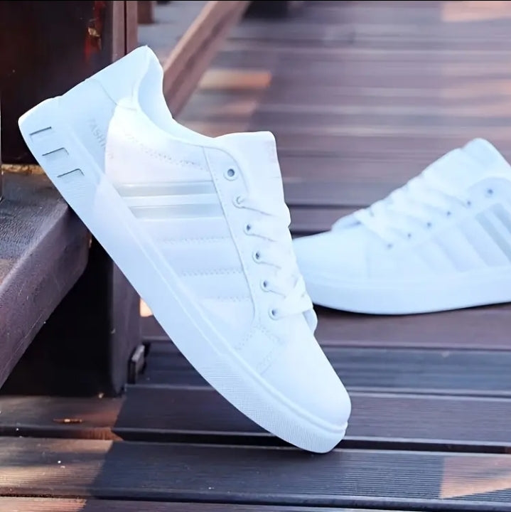 Men's Retro Low-Top Sneakers - Breathable Upper & Cushioned Rubber Sole